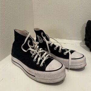 Black Platform Converse Size 8. Like new, worn a couple times.